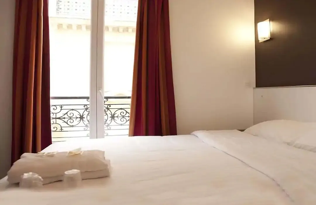 Royal Wagram-1